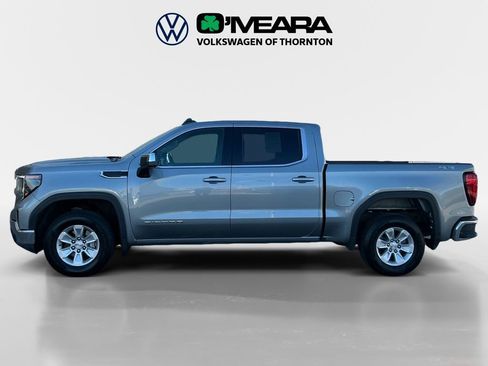 Used 2024 GMC Sierra 1500 SLE image 2