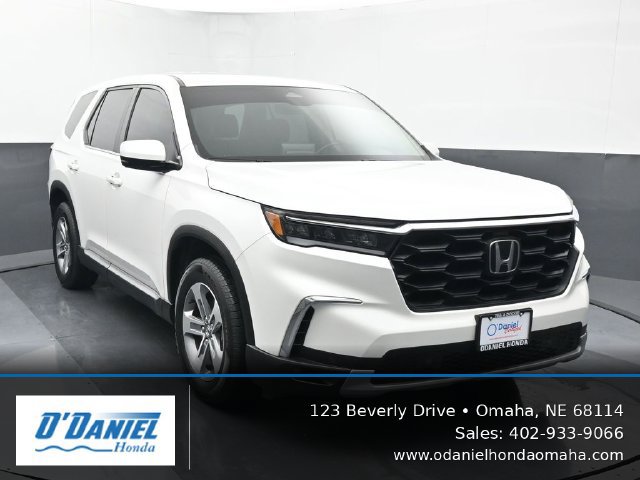 Used 2025 Honda Pilot EX-L image 8