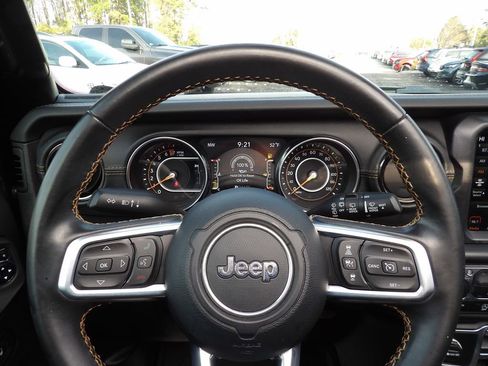 Used 2021 Jeep Wrangler Unlimited Sahara image 11