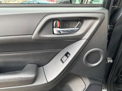 Used 2018 Subaru Forester 2.0XT Touring image 38