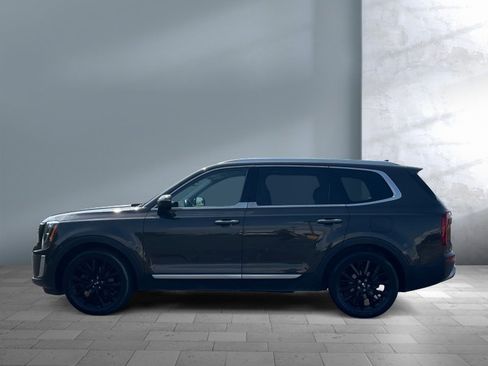 Used 2020 Kia Telluride SX w/ SX Prestige Package image 3