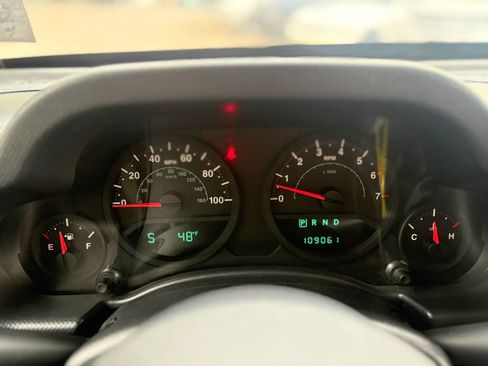 Used 2009 Jeep Wrangler Unlimited X AWD/4WD image 15
