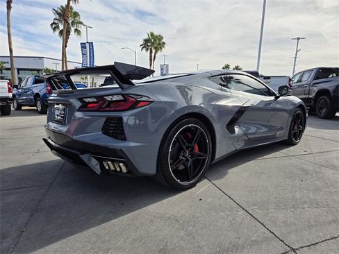 Used 2025 Chevrolet Corvette Stingray image 6
