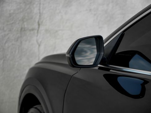 Used 2021 Audi Q8 Premium w/ Convenience Package image 37