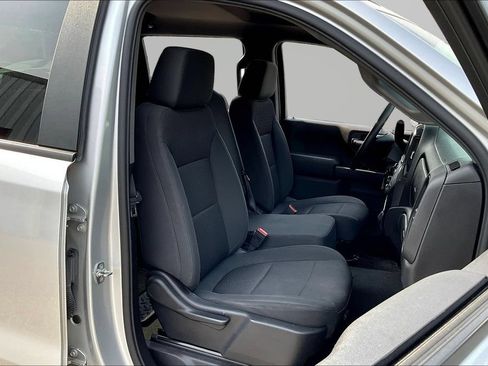 Used 2021 Chevrolet Silverado 1500 Custom AWD/4WD image 28