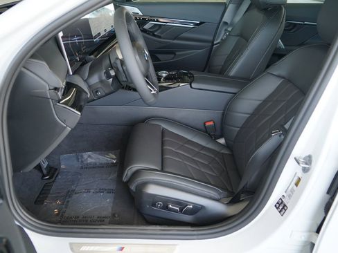 New 2027 BMW 530i xDrive AWD/4WD image 10