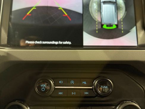 Used 2021 Ford Bronco Badlands image 67