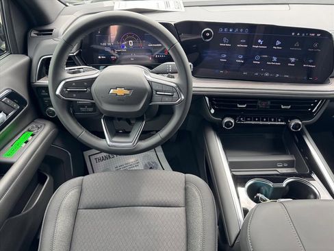 New 2026 Chevrolet Suburban LS AWD/4WD image 10