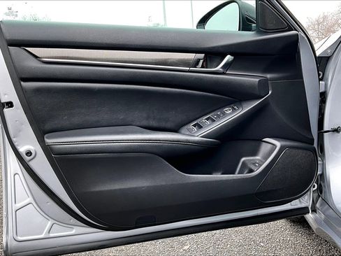 Used 2021 Honda Accord Sport image 21
