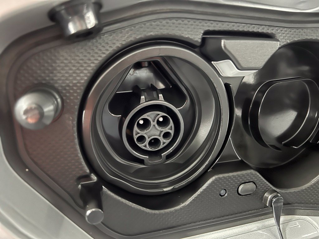 Certified 2021 Toyota Prius Prime XLE FWD image 13