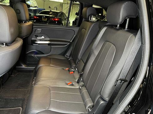 Certified 2026 Mercedes-Benz GLB 250 4MATIC image 21