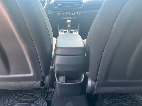 Used 2023 Hyundai Kona SEL FWD image 28