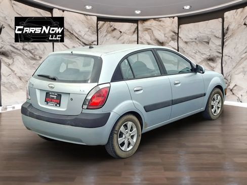 Used 2008 Kia Rio5 FWD image 6