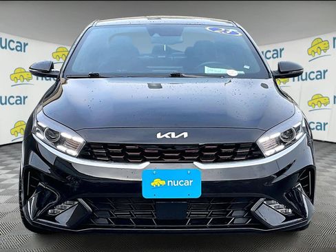 Used 2023 Kia Forte GT-Line w/ GT-Line Premium Package image 2