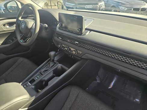 Used 2024 Honda Accord EX image 12