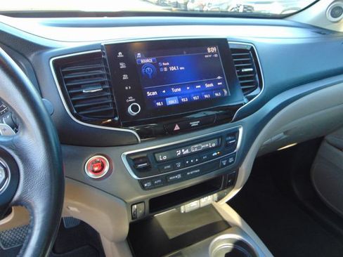 Certified 2023 Honda Ridgeline RTL image 12