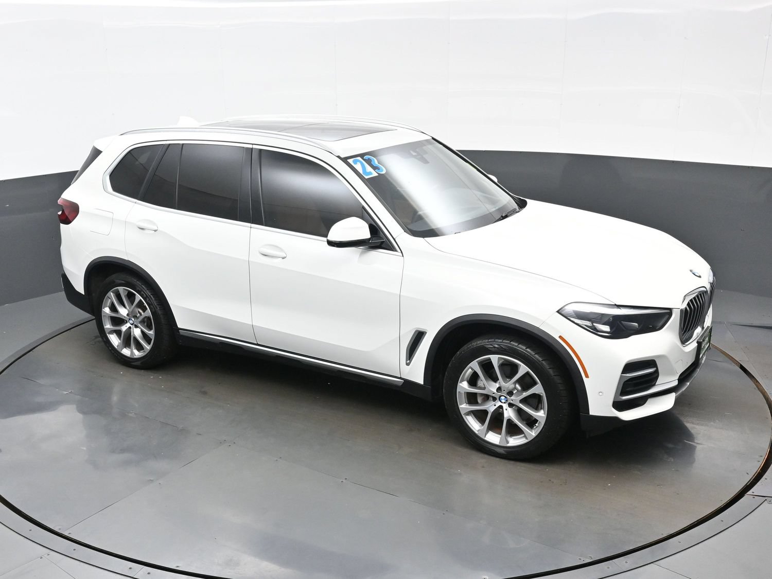 Used 2023 BMW X5 sDrive40i w/ Premium Package RWD image 45