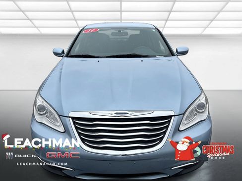 Used 2014 Chrysler 200 Touring image 10