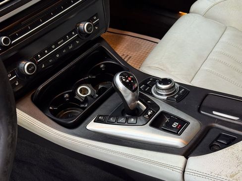 Used 2013 BMW M5 image 15