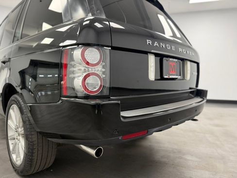 Used 2011 Land Rover Range Rover Supercharged image 17