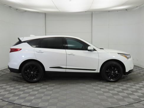 Used 2026 Acura RDX SH-AWD image 4