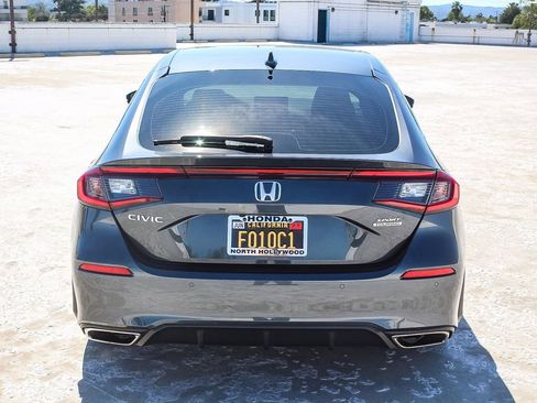 Used 2023 Honda Civic Sport Touring image 5