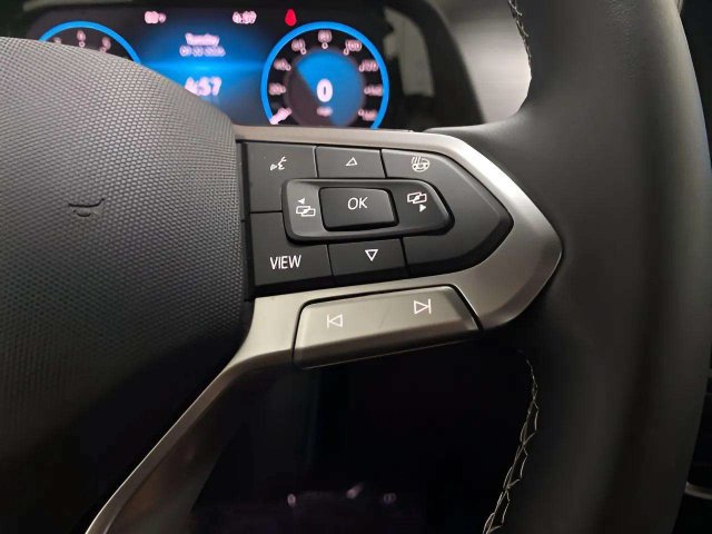Used 2025 Volkswagen Atlas Cross Sport SE AWD/4WD image 57