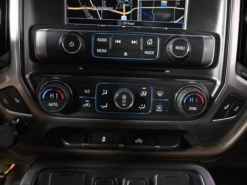 Used 2016 Chevrolet Silverado 1500 LTZ AWD/4WD image 31