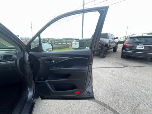 Used 2017 Honda Pilot EX-L image 18