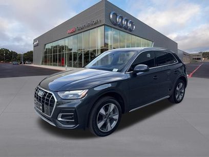 Used 2024 Audi Q5 2.0T Premium w/ Convenience Package