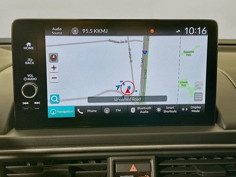 Certified 2024 Honda Pilot Touring image 13