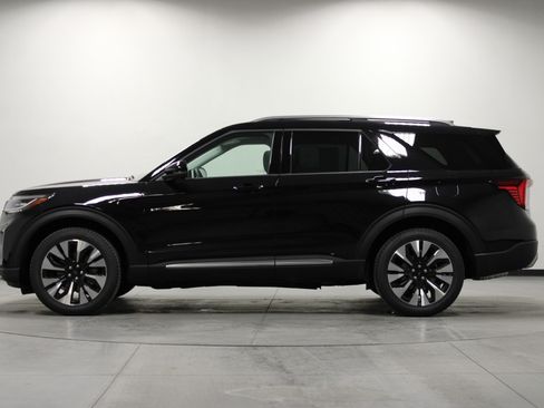 New 2026 Ford Explorer Platinum w/ LUX Leather Package image 7