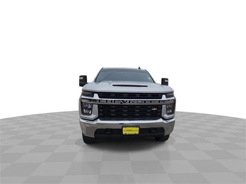 Used 2023 Chevrolet Silverado 2500 LT image 3