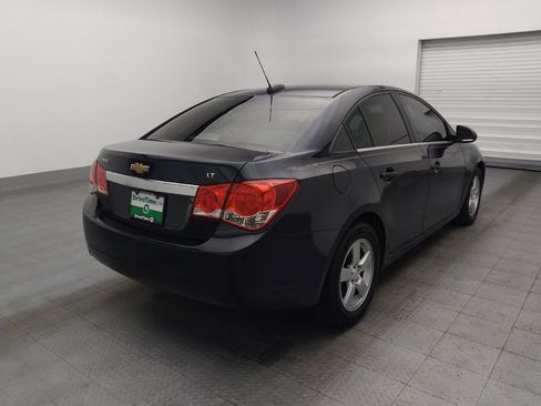 Used 2015 Chevrolet Cruze LT w/ Technology Package FWD image 9