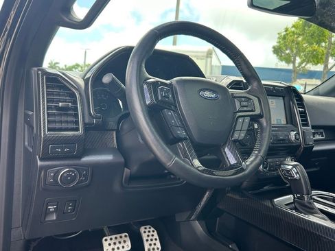 Used 2018 Ford F150 Lariat w/ Equipment Group 502A Luxury image 40