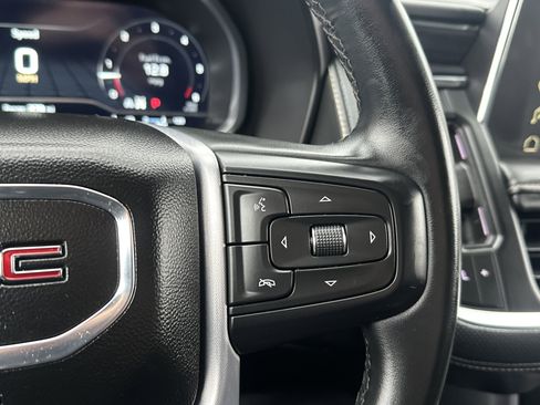 Used 2023 GMC Yukon SLT image 20