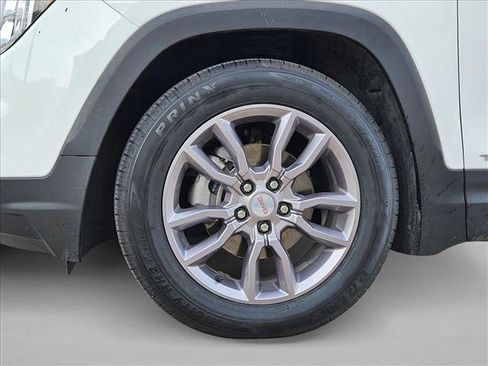 Used 2023 GMC Terrain SLT FWD image 23