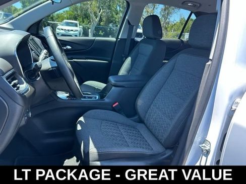 Used 2024 Chevrolet Equinox LT FWD image 14