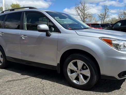Used 2014 Subaru Forester 2.5i Limited AWD/4WD image 12