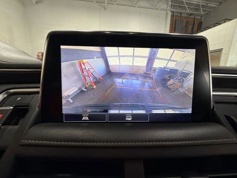 Certified 2021 GMC Yukon XL SLT image 17