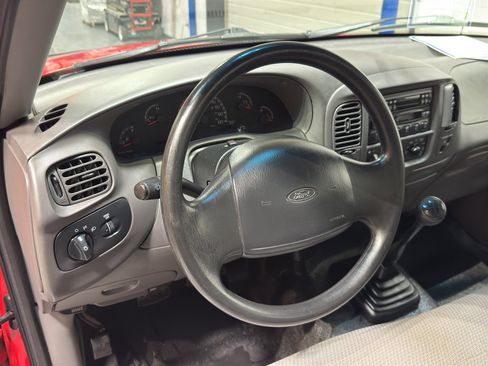 Used 1999 Ford F150 XL image 13