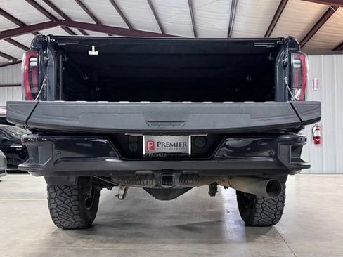 Used 2024 GMC Sierra 2500 AT4 w/ AT4 Premium Plus Package AWD/4WD image 7