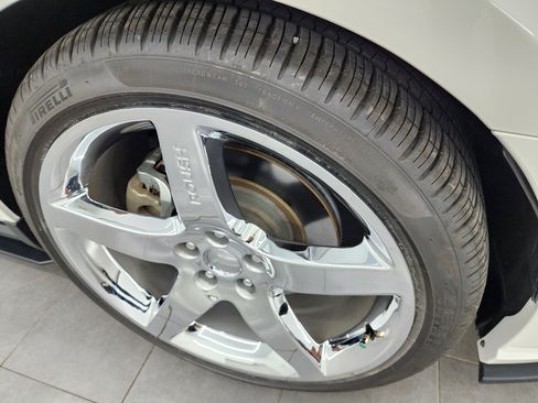 Used 2011 Ford Mustang GT Premium w/ Security Pkg RWD image 4