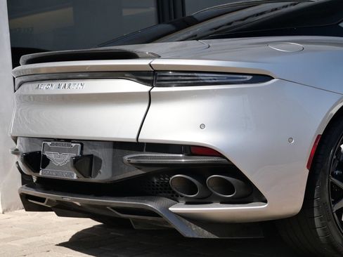 Used 2023 Aston Martin DBS Coupe RWD image 15