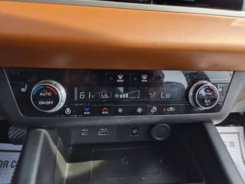 Used 2022 Mitsubishi Outlander SEL FWD image 18