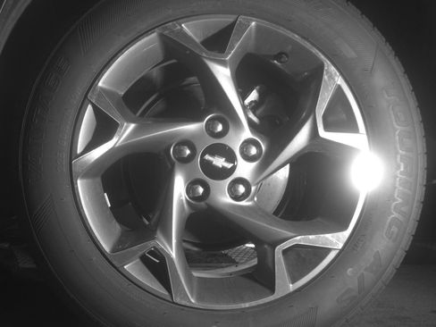 Used 2025 Chevrolet Trax LT w/ LT Convenience Package image 14