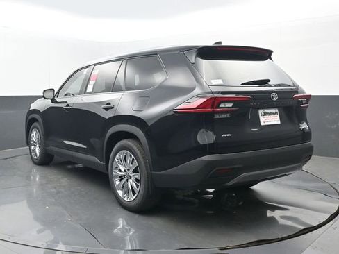 New 2026 Toyota Grand Highlander AWD image 3