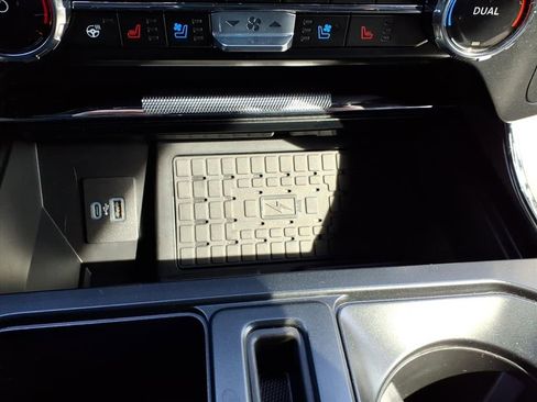 Certified 2024 Ford F150 Lariat w/ Equipment Group 502A High image 26