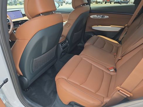 New 2026 Genesis GV70 2.5T Advanced AWD/4WD image 27