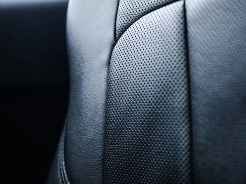 Used 2014 Nissan 370Z Coupe w/ Sport Package image 23